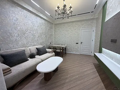 Satılır 2 otaqlı mənzil 55 m²