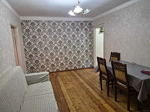 Kirayə verilir 2 otaqlı mənzil 50 m²