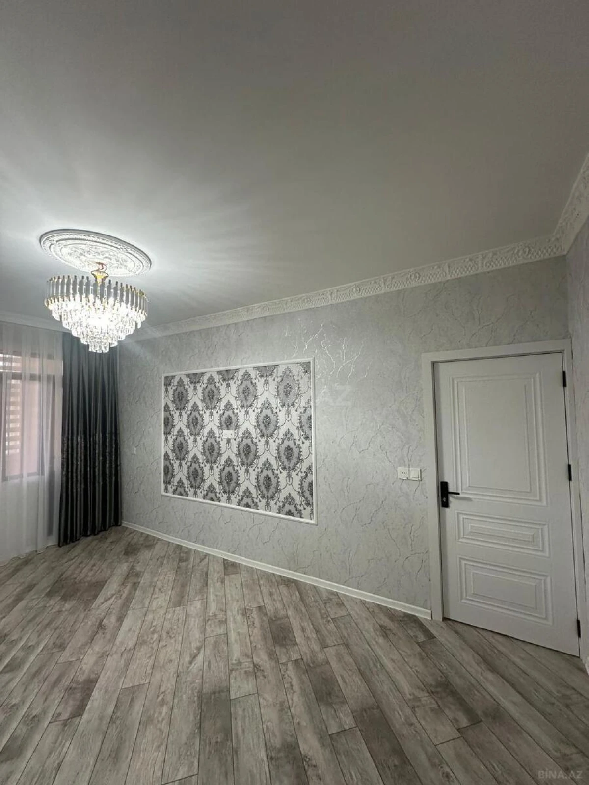 Satılır 2 otaqlı mənzil 56 m²