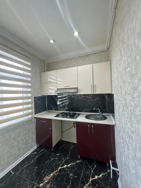 Satılır 2 otaqlı mənzil 56 m²