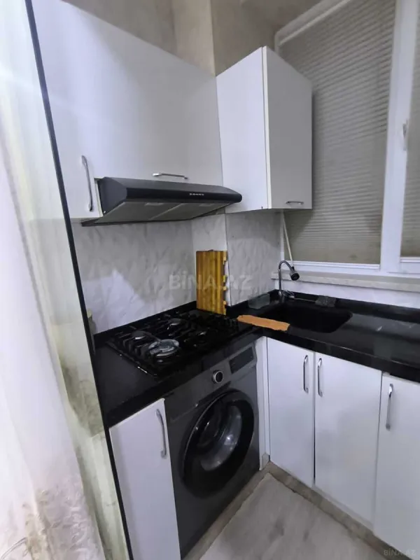 Kirayə verilir 2 otaqlı mənzil 65 m²