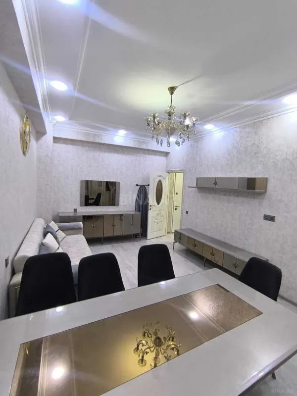 Kirayə verilir 2 otaqlı mənzil 65 m²