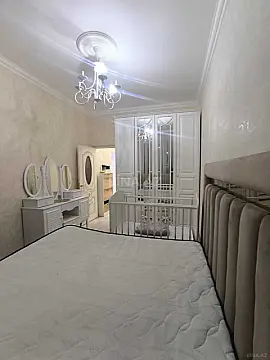 Kirayə verilir 2 otaqlı mənzil 65 m²