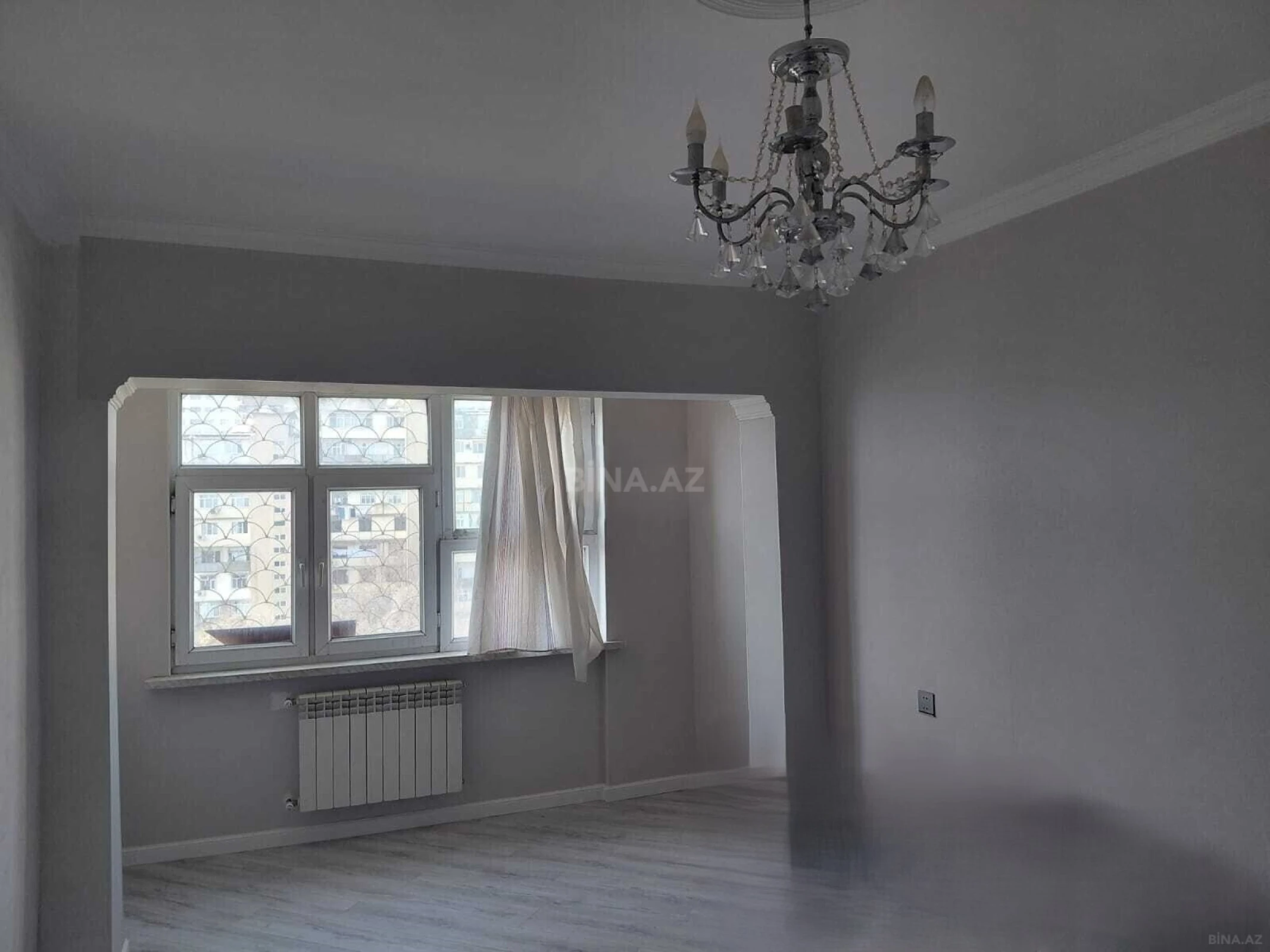 Satılır 2 otaqlı mənzil 60 m²
