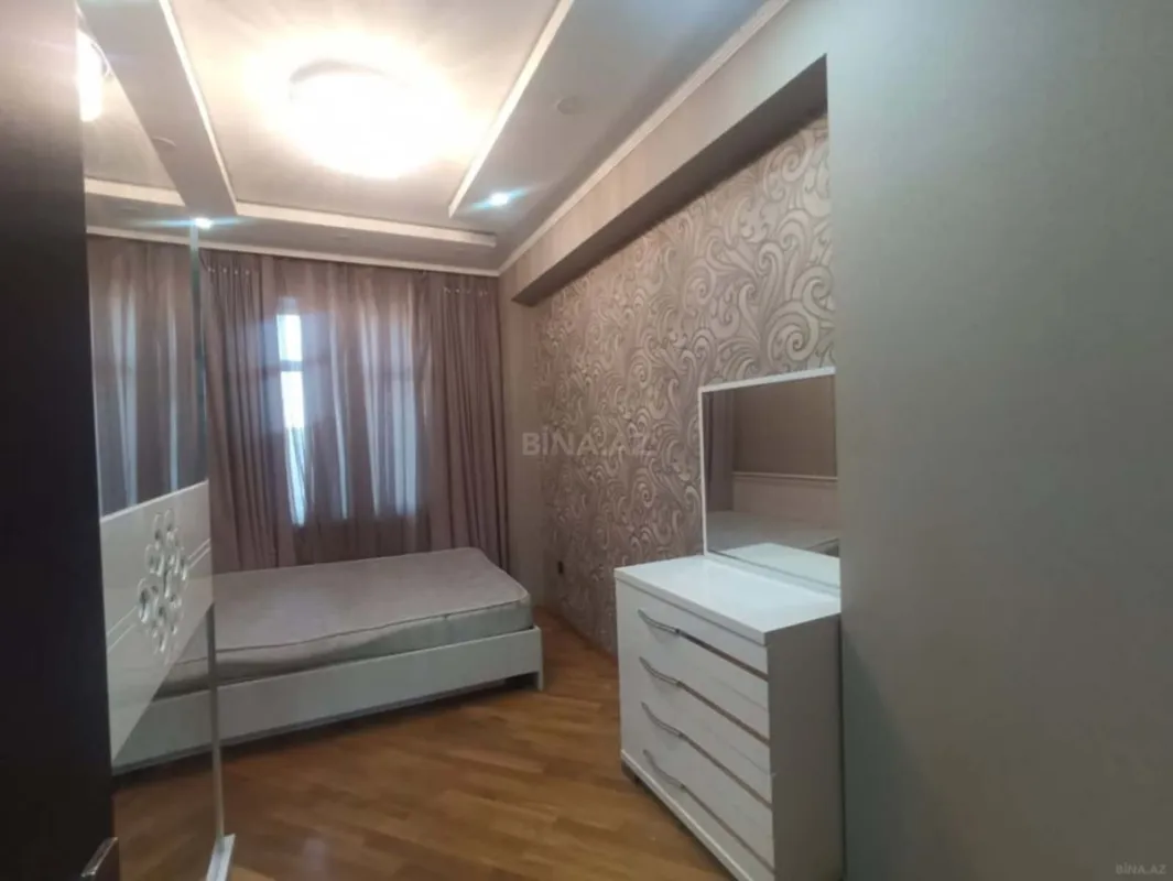 Satılır 3 otaqlı mənzil 80 m²
