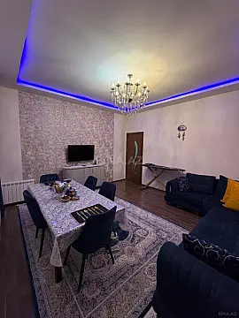 Satılır 2 otaqlı mənzil 70 m²