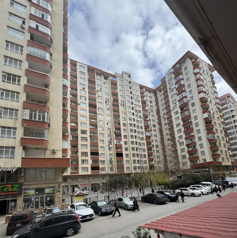Kirayə verilir 2 otaqlı mənzil 56 m²
