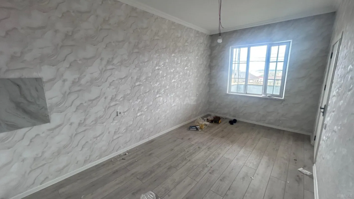 Satılır 4 otaqlı həyət evi 150 m²