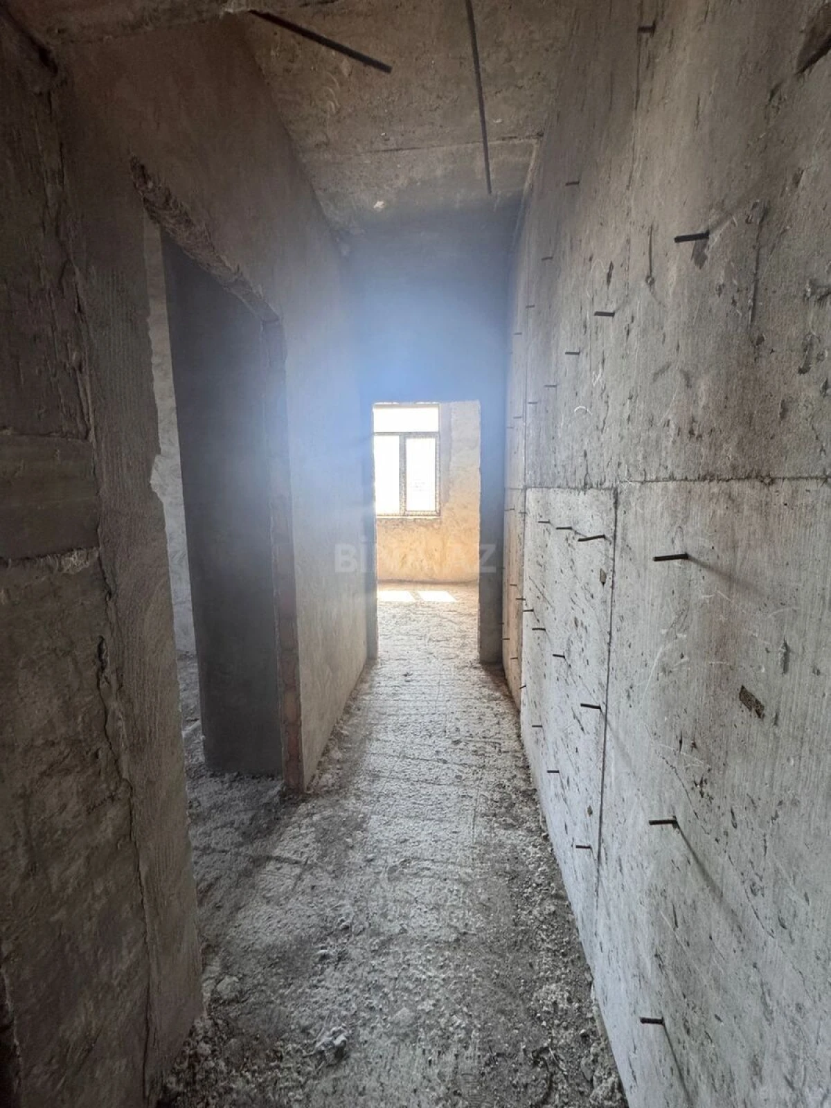 Satılır 3 otaqlı mənzil 152 m²