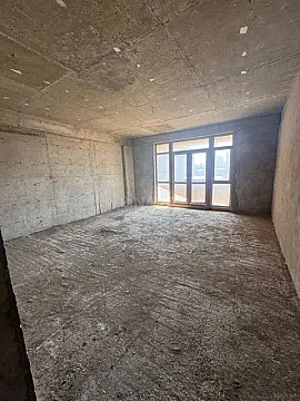 Satılır 3 otaqlı mənzil 152 m²