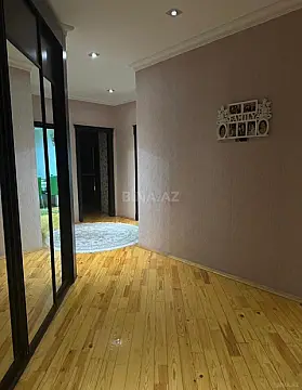 Satılır 3 otaqlı mənzil 110 m²