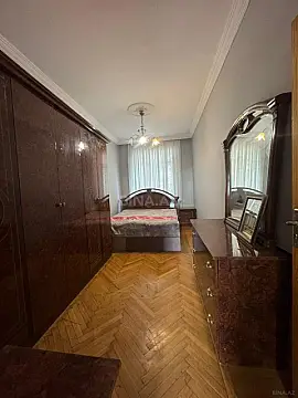 Satılır 2 otaqlı mənzil 55 m²
