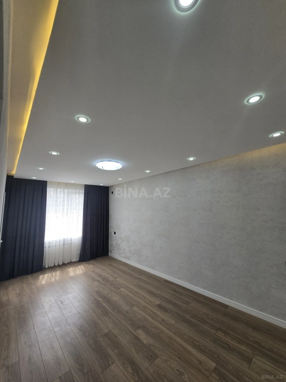 Satılır 3 otaqlı mənzil 60 m²