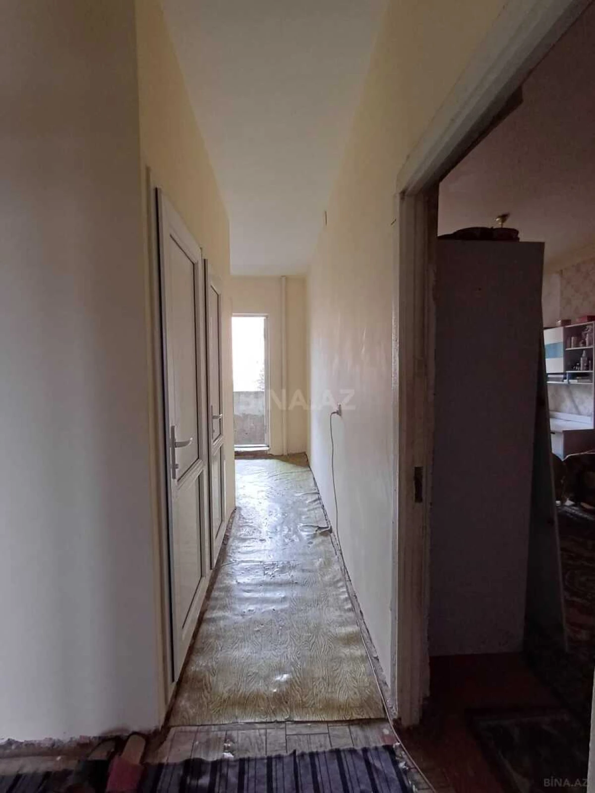 Satılır 3 otaqlı mənzil 90 m²