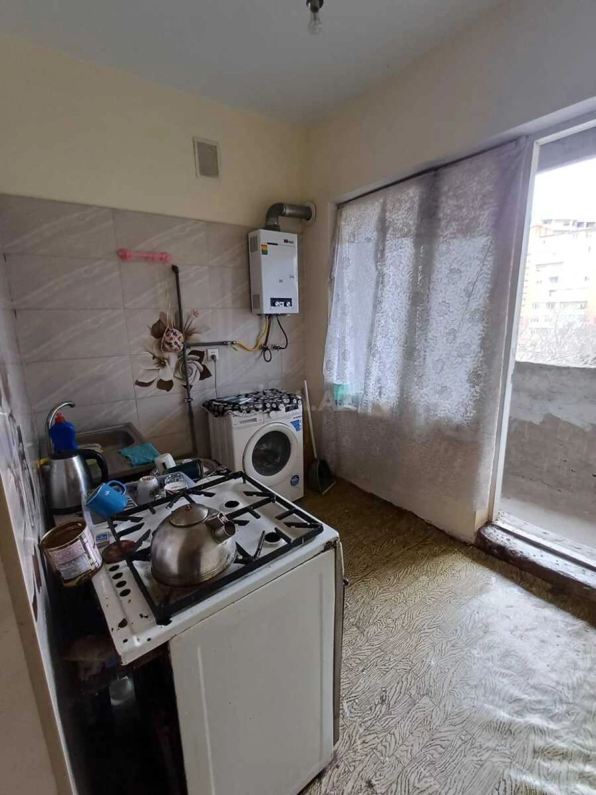 Satılır 3 otaqlı mənzil 90 m²