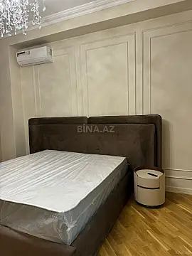 Kirayə verilir 3 otaqlı mənzil 126 m²
