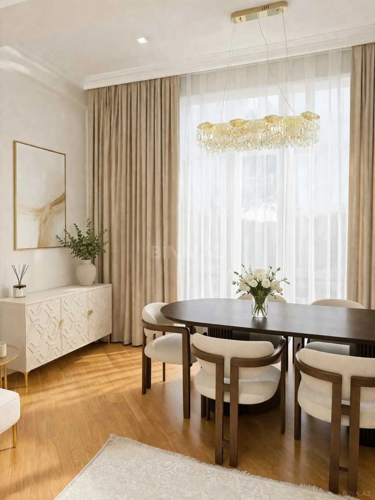 Kirayə verilir 3 otaqlı mənzil 126 m²