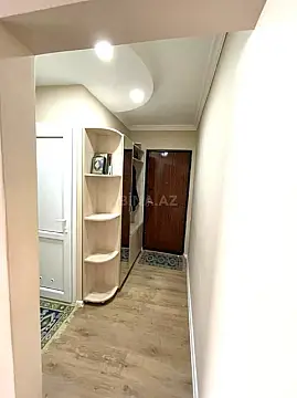 Kirayə verilir 2 otaqlı mənzil 65 m²