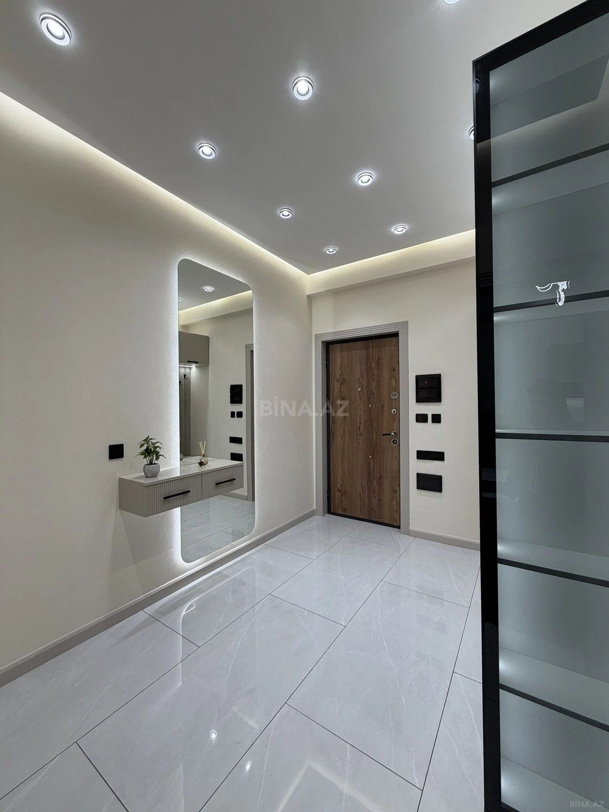 Satılır 3 otaqlı mənzil 68 m²