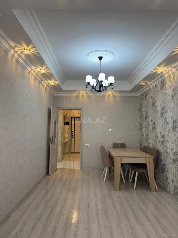 Satılır 2 otaqlı mənzil 78 m²