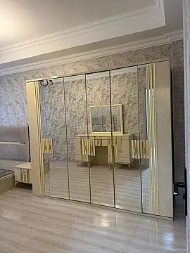 Satılır 2 otaqlı mənzil 78 m²
