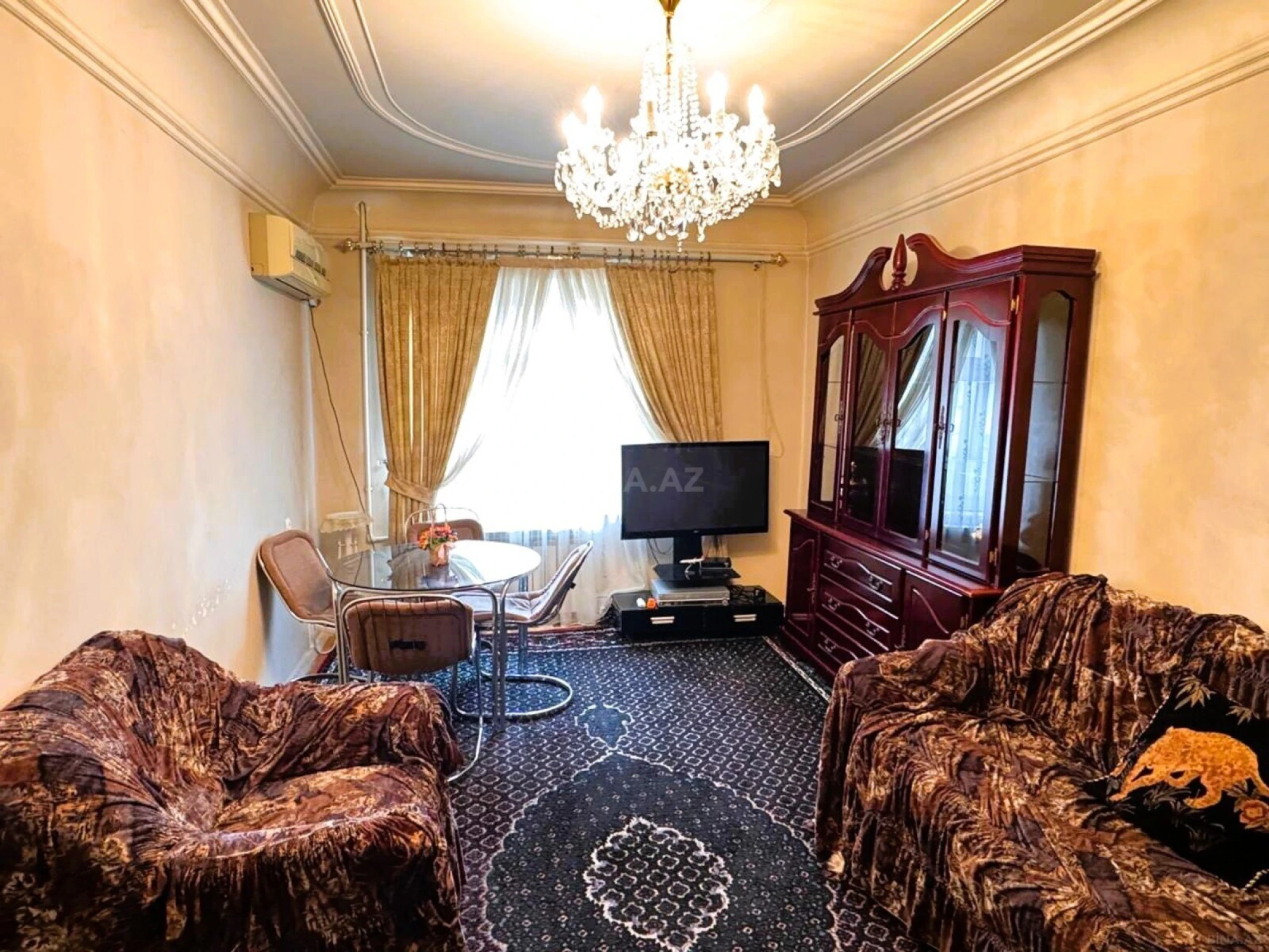 Kirayə verilir 4 otaqlı mənzil 80 m²