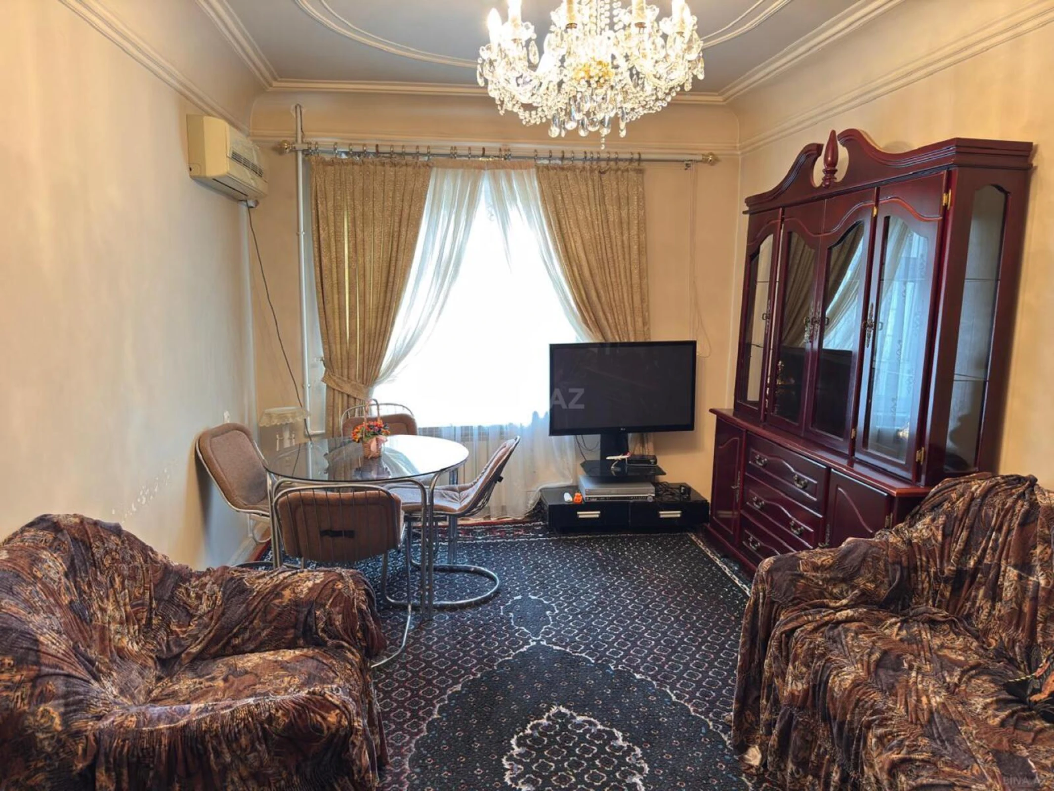 Kirayə verilir 4 otaqlı mənzil 80 m²