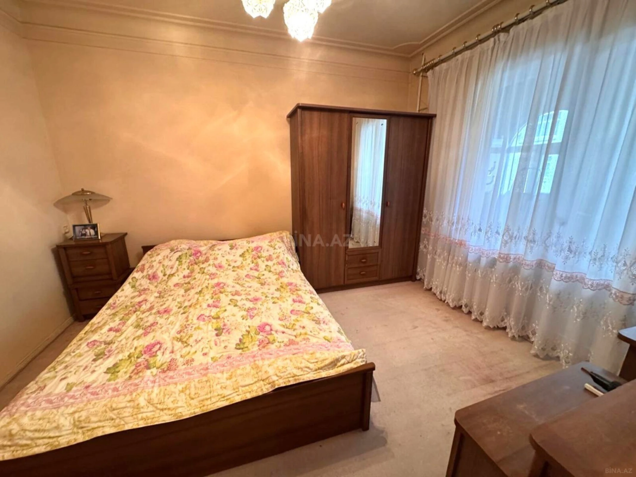 Kirayə verilir 4 otaqlı mənzil 80 m²