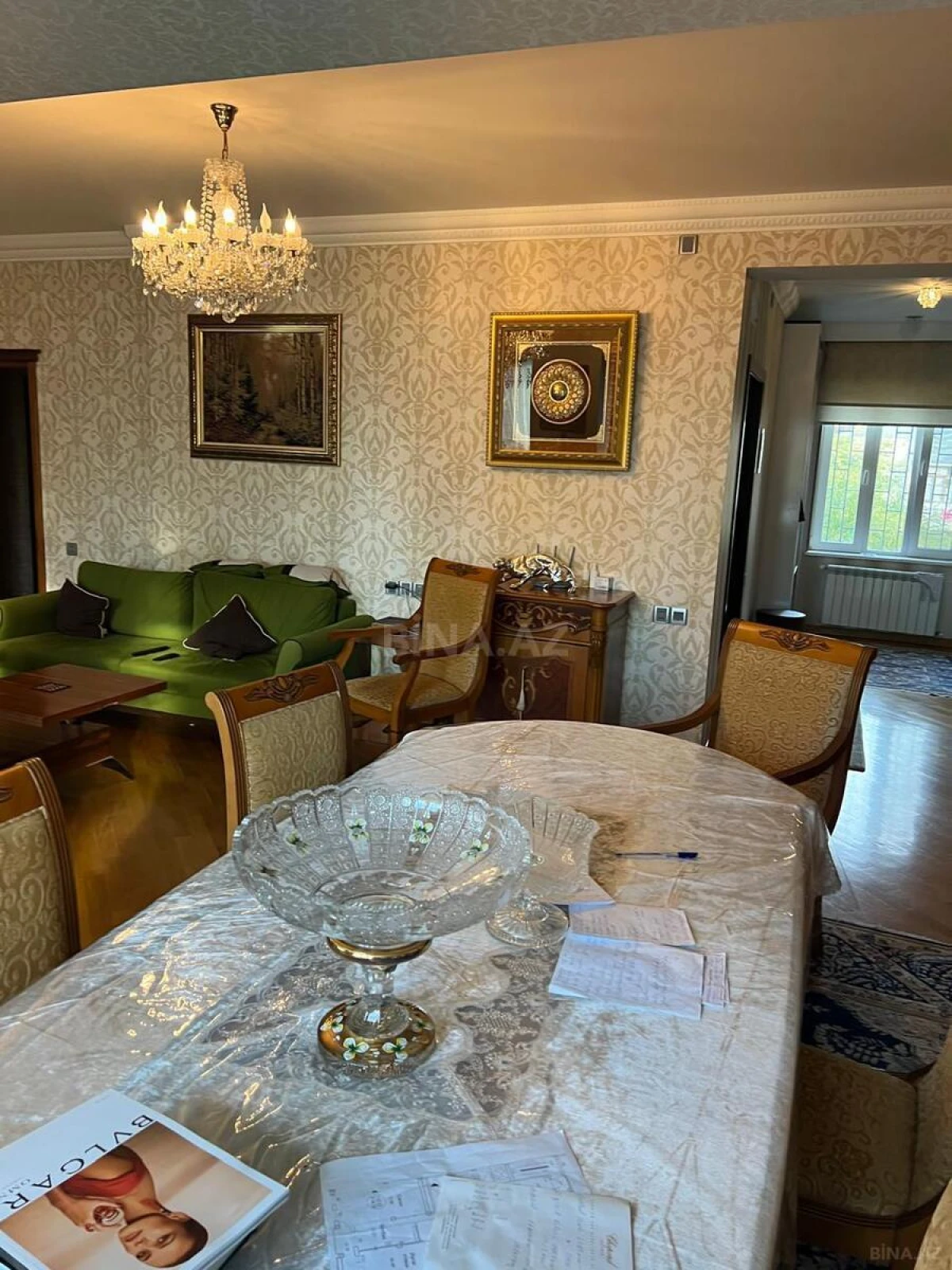 Satılır 4 otaqlı mənzil 130 m²