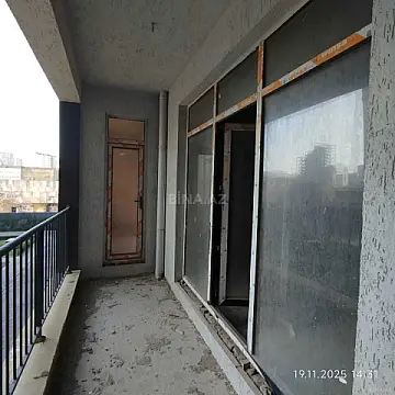 Satılır 4 otaqlı mənzil 225 m²