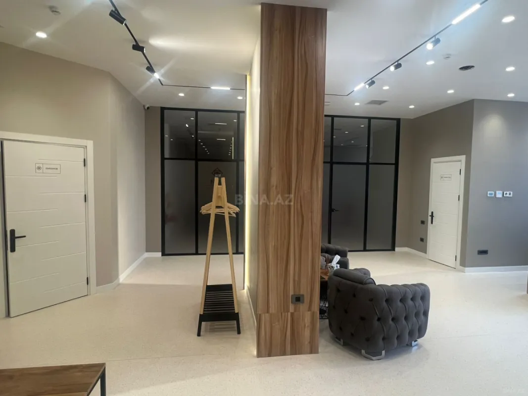 Kirayə verilir 10 otaqlı ofis 268 m²