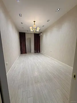Satılır 3 otaqlı mənzil 107 m²