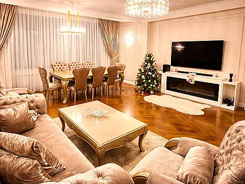 Satılır 4 otaqlı mənzil 140 m² — Bakı 4 otaq 140.00 m²