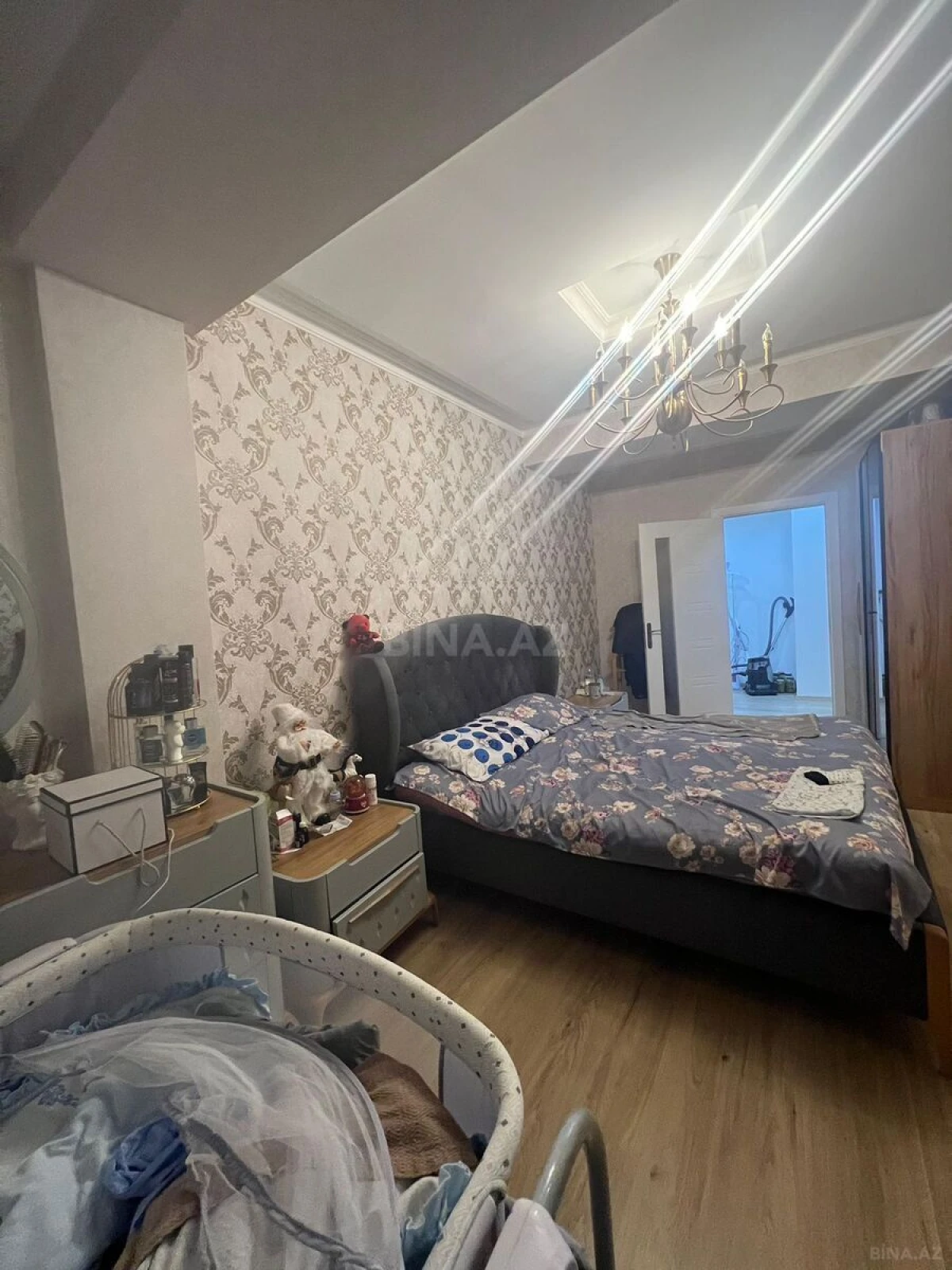 Satılır 3 otaqlı mənzil 128 m²