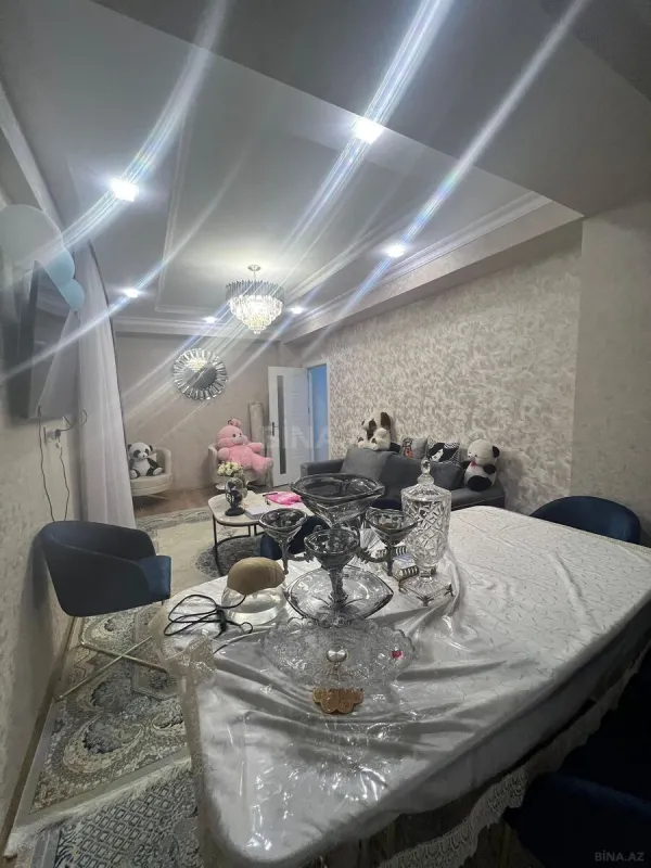 Satılır 3 otaqlı mənzil 128 m²
