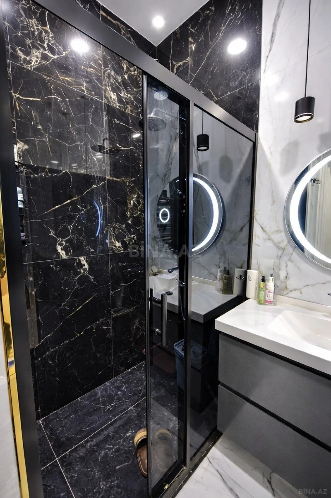 Satılır 3 otaqlı mənzil 97.2 m²