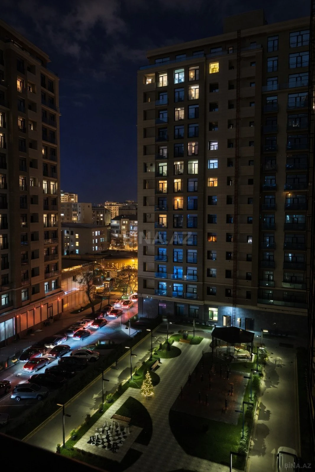 Satılır 3 otaqlı mənzil 97.2 m²