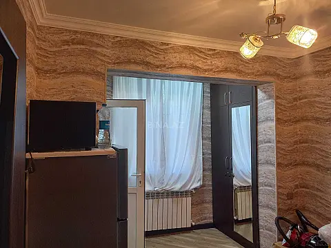 Satılır 2 otaqlı mənzil 45 m²