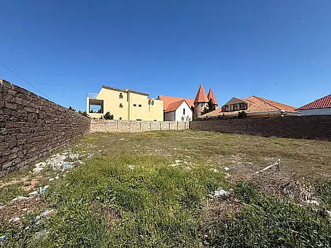 Satılır torpaq sahəsi 20 m²
