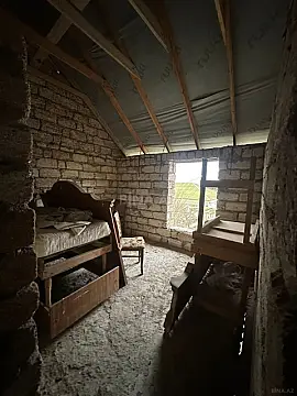 Satılır 6 otaqlı həyət evi 200 m²