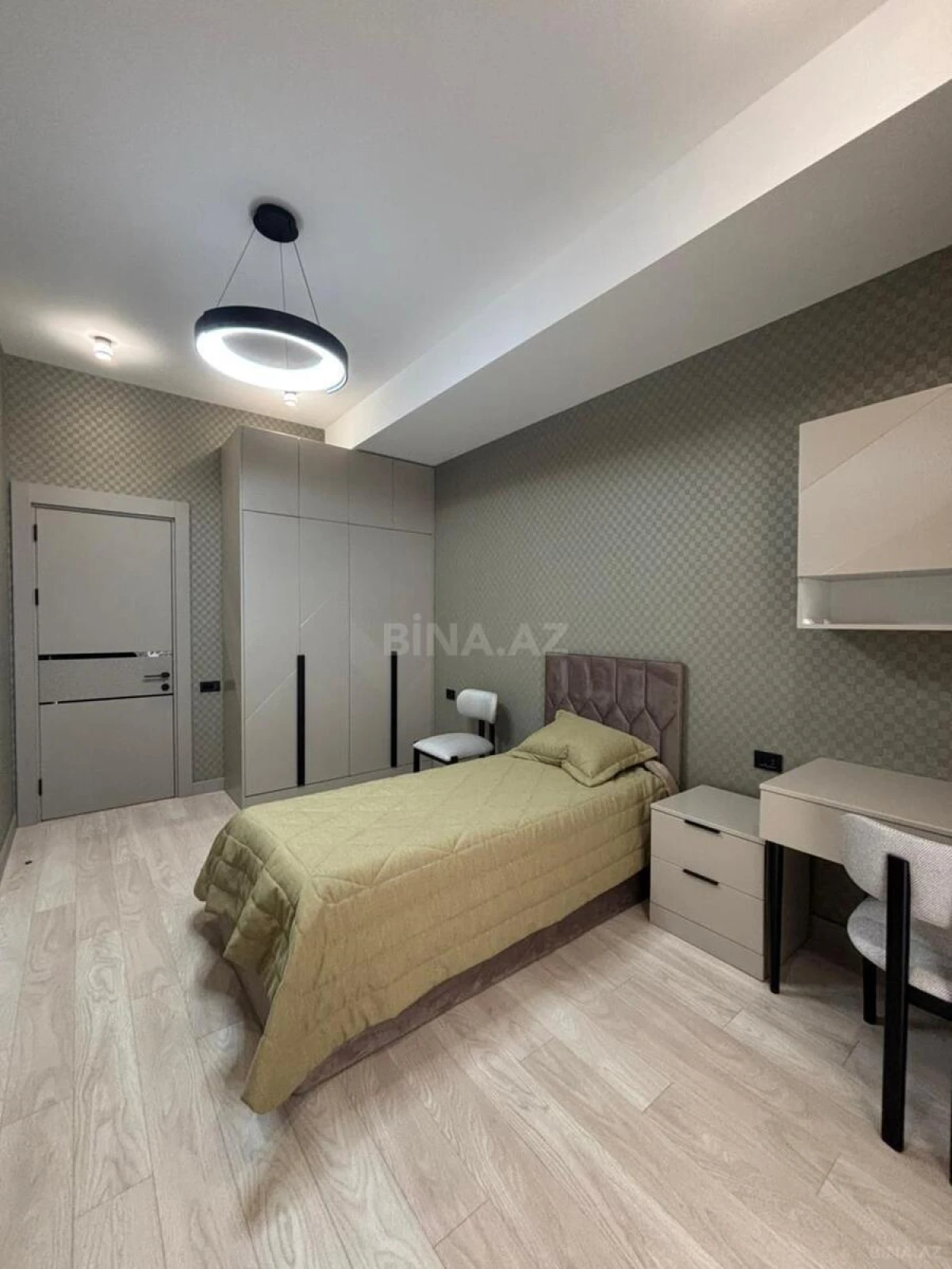 Kirayə verilir 3 otaqlı mənzil 120 m²