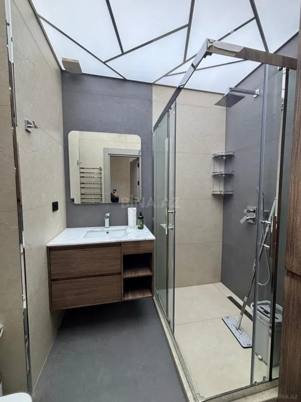 Kirayə verilir 3 otaqlı mənzil 120 m²