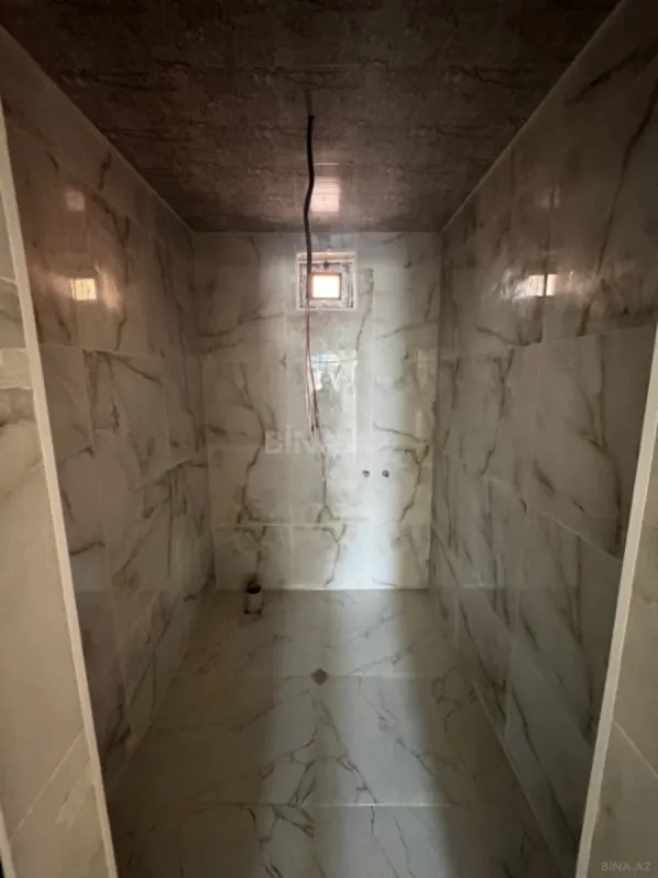 Satılır 4 otaqlı həyət evi 145 m²