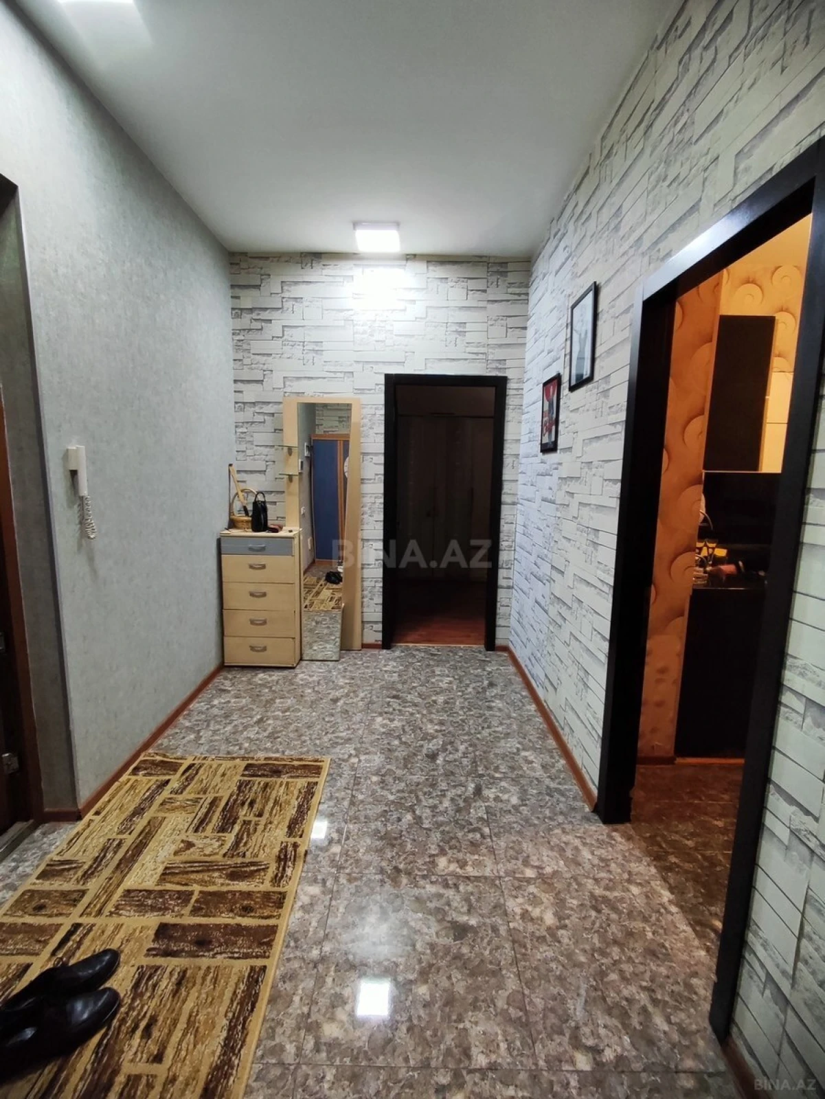 Kirayə verilir 3 otaqlı mənzil 88 m²