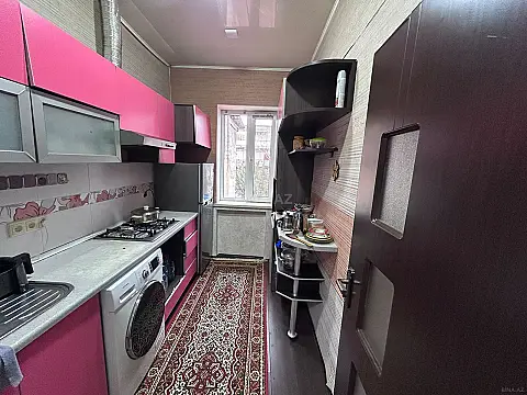 Kirayə verilir 2 otaqlı mənzil 60 m²