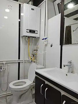 Kirayə verilir 2 otaqlı mənzil 60 m²