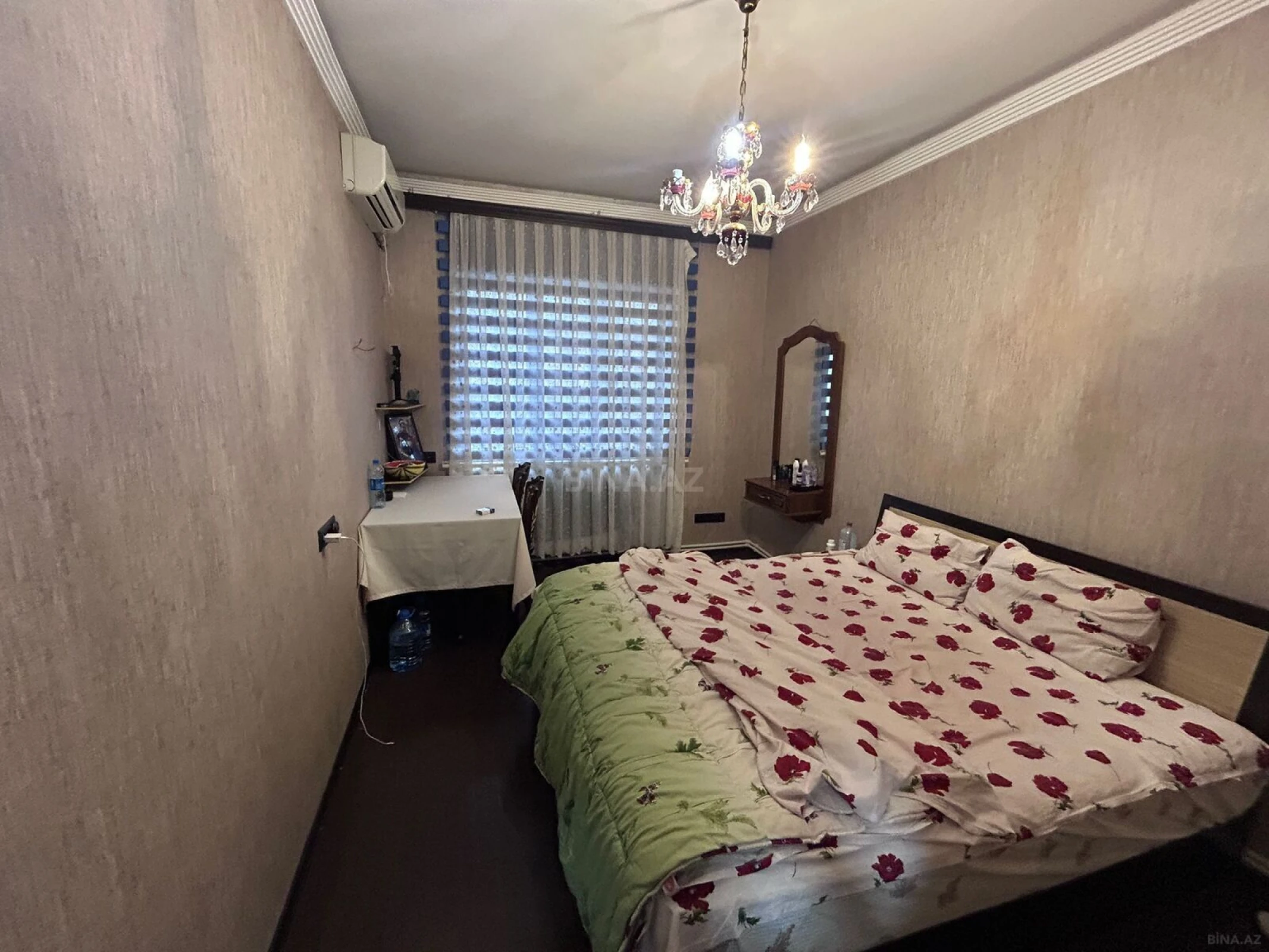 Kirayə verilir 2 otaqlı mənzil 60 m²