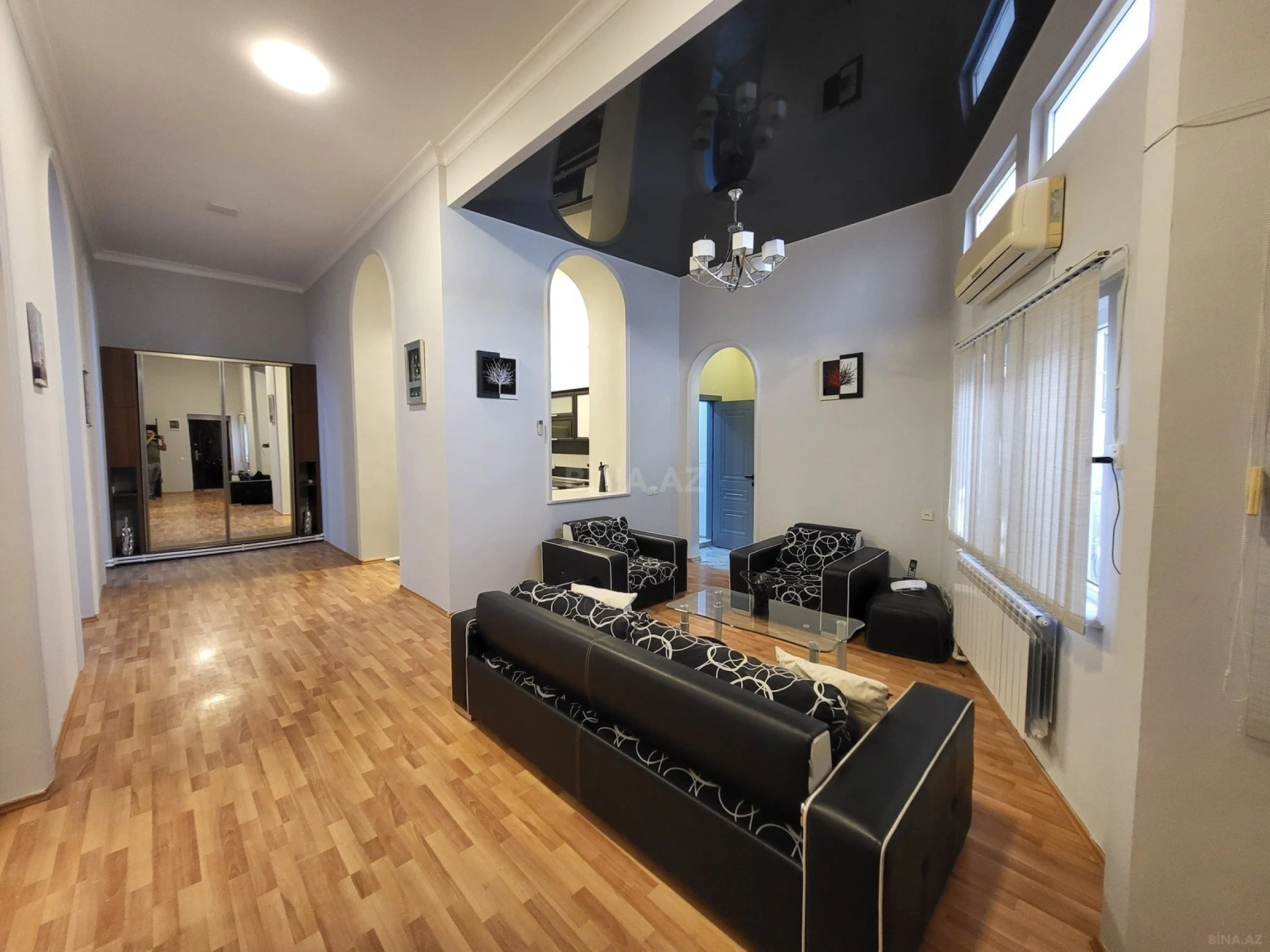 Kirayə verilir obyekt 125 m²