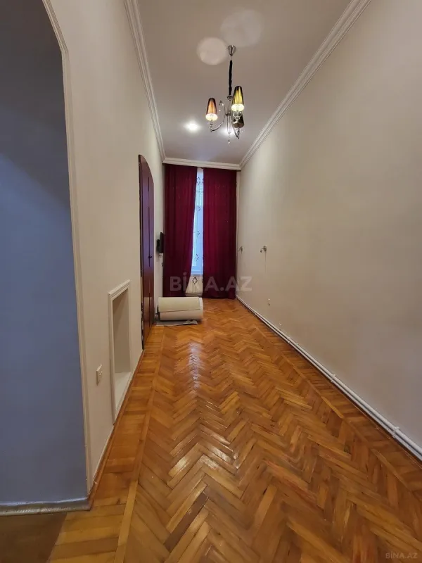 Kirayə verilir obyekt 125 m²