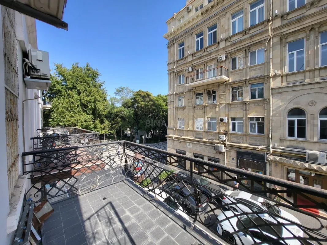 Kirayə verilir obyekt 125 m²